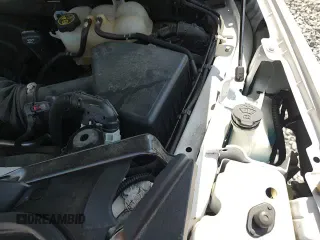 ✅ 2022 GMC Yukon XL SLT • VIN: 1GKS1GKDXNR147707 • Лот: 66938735. Опубликован ранее на Copart с пробегом 60 477 миль. Бесплатный доступ к архиву аукционных продаж из США и подробный отчёт об истории автомобиля на DreamBid. Изображение 17.