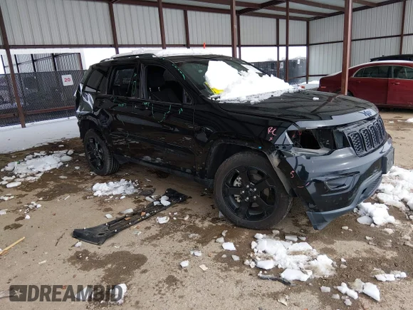 ✅ 2018 Jeep Grand Cherokee Altitude • VIN: 1C4RJFAG6JC423202 • Lot: 44230320. Wystawiony na IAAI z przebiegiem 108 104 mil. Bezpłatny archiwum sprzedaży aukcyjnych z USA i szczegółowy raport historii pojazdu na DreamBid. Zdjęcie 1.
