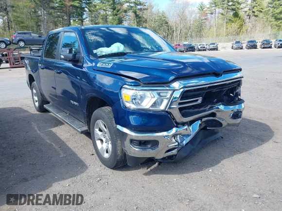 ✅ 2021 Ram 1500 Big Horn • VIN: 1C6SRFFT5MN634679 • Лот: 45062026. Опубліковано раніше на IAAI з пробігом 86 064 миль. Безкоштовний доступ до архіву аукціонних продажів зі США та докладний звіт про історію автомобіля на DreamBid. Зображення 1.