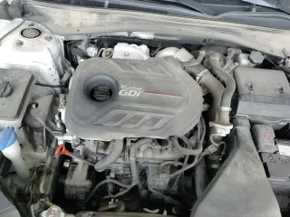 ✅ 2019 Kia Optima SX • VIN: 5XXGW4L20KG286208 • Lot: 84205915. Wystawiony na Copart z przebiegiem 57 575 mil. Bezpłatny archiwum sprzedaży aukcyjnych z USA i szczegółowy raport historii pojazdu na DreamBid. Zdjęcie 14.