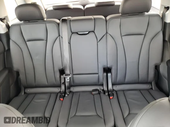✅ 2022 Audi Q7 Premium Plus • VIN: WA1LXBF76ND011409 • Lot: 71548122. Wystawiony na Copart z przebiegiem 7 131 mil. Bezpłatny archiwum sprzedaży aukcyjnych z USA i szczegółowy raport historii pojazdu na DreamBid. Zdjęcie 10.
