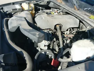 ✅ 2005 Chevrolet Suburban LT • VIN: 3GNEC16Z65G275052 • Lot: 43595647. Listed on IAAI with 202,400 mi. Free auction sales archive from the USA and detailed vehicle history report at DreamBid. Image 12.