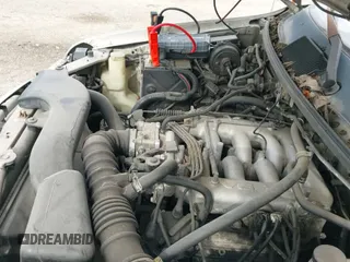 ✅ 1996 Mazda MPV • VIN: JM3LV5222T0808369 • Lot: 42052352. Wystawiony na IAAI z przebiegiem 235 385 mil. Bezpłatny archiwum sprzedaży aukcyjnych z USA i szczegółowy raport historii pojazdu na DreamBid. Zdjęcie 12.