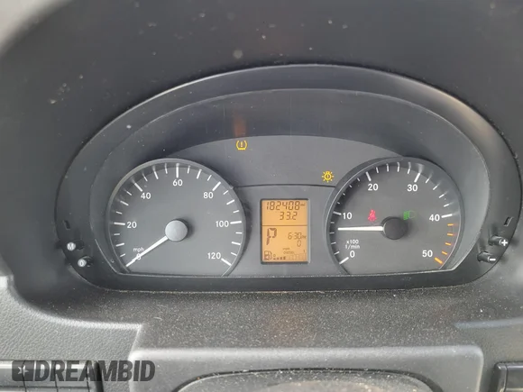 ✅ 2013 Mercedes-Benz Sprinter Cargo • VIN: WD3PE7CC4D5793367 • Лот: 42122757. Опубликован ранее на IAAI с пробегом 182 408 миль. Бесплатный доступ к архиву аукционных продаж из США и подробный отчёт об истории автомобиля на DreamBid. Изображение 7.
