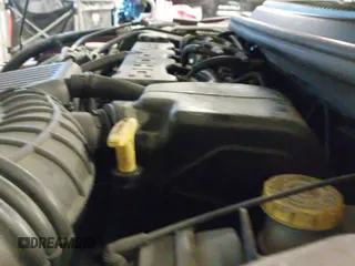 ✅ 2000 Dodge Stratus SE • VIN: 1B3EJ46X5YN155058 • Lot: 43867718. Listed on IAAI with 84,502 mi. Free auction sales archive from the USA and detailed vehicle history report at DreamBid. Image 12.