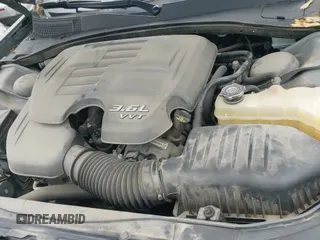 ✅ 2017 Chrysler 300 S • VIN: 2C3CCAGGXHH527133 • Lot: 42370945. Listed on IAAI with 112,536 mi. Free auction sales archive from the USA and detailed vehicle history report at DreamBid. Image 18.