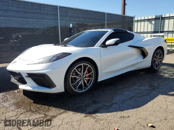 ✅ 2025 Chevrolet Corvette 1LT • VIN: 1G1YA2D43S5111164 • Lot: 85699725. Listed on Copart with 19,890 mi. Free auction sales archive from the USA and detailed vehicle history report at DreamBid. Image 1.
