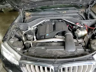 ✅ 2018 BMW X5 xDrive35i • VIN: 5UXKR0C5XJL073641 • Lot: 67855565. Wystawiony na Copart z przebiegiem 89 398 mil. Bezpłatny archiwum sprzedaży aukcyjnych z USA i szczegółowy raport historii pojazdu na DreamBid. Zdjęcie 16.