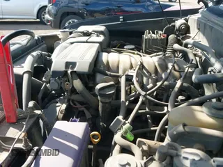 ✅ 2002 Toyota Tundra SR5 • VIN: 5TBRT34102S278800 • Лот: 42137742. Опубликован ранее на IAAI с пробегом 281 636 миль. Бесплатный доступ к архиву аукционных продаж из США и подробный отчёт об истории автомобиля на DreamBid. Изображение 12.