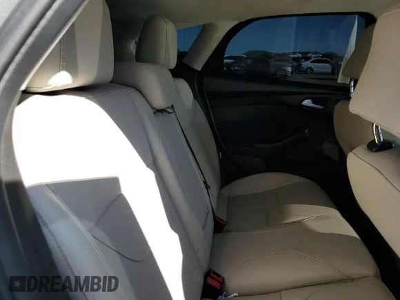 ✅ 2018 Ford Focus Titanium • VIN: 1FADP3N26JL322799 • Лот: 40487254. Опубліковано раніше на Copart з пробігом 31 744 миль. Безкоштовний доступ до архіву аукціонних продажів зі США та докладний звіт про історію автомобіля на DreamBid. Зображення 10.
