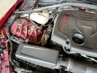 ✅ 2017 Alfa Romeo Giulia Ti • VIN: ZARFAEEN6H7553298 • Lot: 83874625. Listed on Copart with 67,506 mi. Free auction sales archive from the USA and detailed vehicle history report at DreamBid. Image 13.