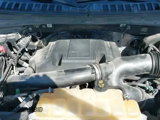 ✅ 2018 Ford Expedition Max Limited • VIN: 1FMJK1KT9JEA19626 • Lot: 41997852. Wystawiony na IAAI z przebiegiem 169 684 mil. Bezpłatny archiwum sprzedaży aukcyjnych z USA i szczegółowy raport historii pojazdu na DreamBid. Zdjęcie 18.