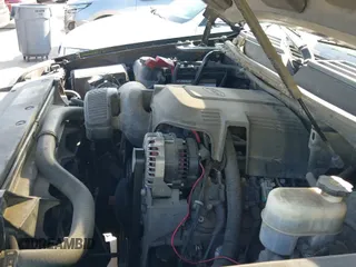 ✅ 2013 GMC Yukon SLT • VIN: 1GKS1CE02DR232976 • Lot: 43101568. Wystawiony na IAAI z przebiegiem 270 483 mil. Bezpłatny archiwum sprzedaży aukcyjnych z USA i szczegółowy raport historii pojazdu na DreamBid. Zdjęcie 20.