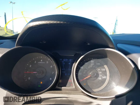 ✅ 2014 Hyundai Veloster Turbo • VIN: KMHTC6AE5EU202393 • Lot: 43843757. Wystawiony na IAAI z przebiegiem 169 418 mil. Bezpłatny archiwum sprzedaży aukcyjnych z USA i szczegółowy raport historii pojazdu na DreamBid. Zdjęcie 7.