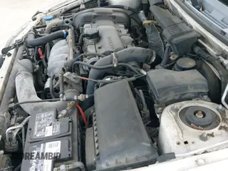 ✅ 2000 Volvo V40 • VIN: YV1VW2551YF540271 • Lot: 41660897. Wystawiony na IAAI z przebiegiem 168 864 mil. Bezpłatny archiwum sprzedaży aukcyjnych z USA i szczegółowy raport historii pojazdu na DreamBid. Zdjęcie 12.