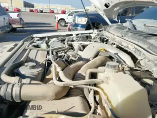 ✅ 2022 Ford F-250 XL • VIN: 1FT7W2BTXNED39925 • Lot: 41346136. Wystawiony na IAAI z przebiegiem 166 092 mil. Bezpłatny archiwum sprzedaży aukcyjnych z USA i szczegółowy raport historii pojazdu na DreamBid. Zdjęcie 18.