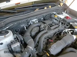 ✅ 2018 Subaru Forester Limited • VIN: JF2SJAJCXJH511630 • Lot: 90433075. Wystawiony na Copart z przebiegiem 87 952 mil. Bezpłatny archiwum sprzedaży aukcyjnych z USA i szczegółowy raport historii pojazdu na DreamBid. Zdjęcie 16.