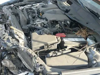 ✅ 2019 Toyota Camry LE • VIN: 4T1B11HK4KU277162 • Lot: 43331957. Wystawiony na IAAI z przebiegiem 47 271 mil. Bezpłatny archiwum sprzedaży aukcyjnych z USA i szczegółowy raport historii pojazdu na DreamBid. Zdjęcie 19.