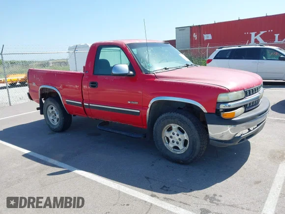 ✅ 1999 Chevrolet Silverado 1500 LS • VIN: 1GCEK14T6XZ213387 • Лот: 42790106. Опубликован ранее на IAAI с пробегом 136 554 миль. Бесплатный доступ к архиву аукционных продаж из США и подробный отчёт об истории автомобиля на DreamBid. Изображение 1.