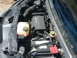 ✅ 2016 Buick Encore • VIN: KL4CJESB4GB709982 • Lot: 42547418. Wystawiony na IAAI z przebiegiem 66 369 mil. Bezpłatny archiwum sprzedaży aukcyjnych z USA i szczegółowy raport historii pojazdu na DreamBid. Zdjęcie 19.