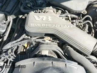 ✅ 1995 Lincoln Town Car Cartier • VIN: 1LNLM83W5SY647252 • Лот: 37868078. Опубликован ранее на IAAI с пробегом 147 122 миль. Бесплатный доступ к архиву аукционных продаж из США и подробный отчёт об истории автомобиля на DreamBid. Изображение 12.