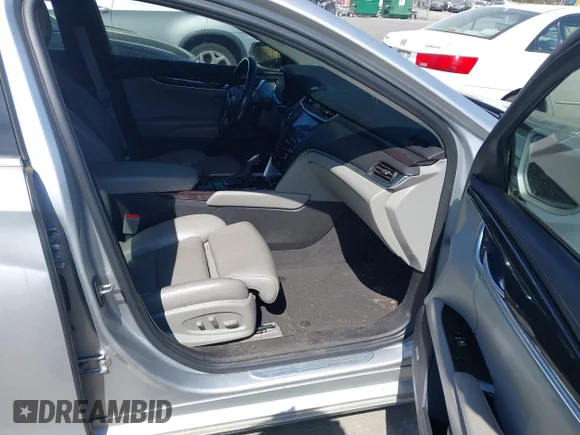 ✅ 2013 Cadillac XTS Premium • VIN: 2G61S5S37D9114062 • Лот: 44704768. Опубліковано раніше на IAAI з пробігом 109 893 миль. Безкоштовний доступ до архіву аукціонних продажів зі США та докладний звіт про історію автомобіля на DreamBid. Зображення 5.