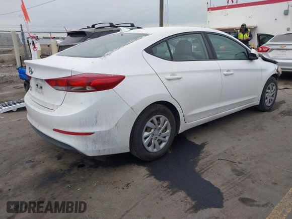 ✅ 2017 Hyundai Elantra SE • VIN: 5NPD74LFXHH137367 • Lot: 44253522. Wystawiony na IAAI z przebiegiem 116 189 mil. Bezpłatny archiwum sprzedaży aukcyjnych z USA i szczegółowy raport historii pojazdu na DreamBid. Zdjęcie 4.