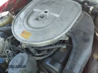 ✅ 1988 Mercedes-Benz 560 SL • VIN: WDBBA48D2JA077564 • Lot: 43192123. Listed on IAAI with 129,901 mi. Free auction sales archive from the USA and detailed vehicle history report at DreamBid. Image 19.