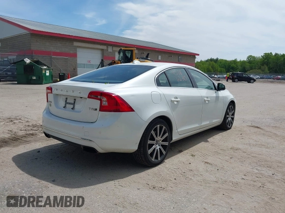 ✅ 2016 Volvo S60 T5 Platinum • VIN: LYV612TM6GB093461 • Лот: 45186230. Опубликован ранее на IAAI с пробегом 118 909 миль. Бесплатный доступ к архиву аукционных продаж из США и подробный отчёт об истории автомобиля на DreamBid. Изображение 4.