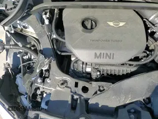 ✅ 2019 MINI Countryman Cooper • VIN: WMZYS7C56K3F46903 • Lot: 48857395. Listed on Copart with 65,878 mi. Free auction sales archive from the USA and detailed vehicle history report at DreamBid. Image 17.