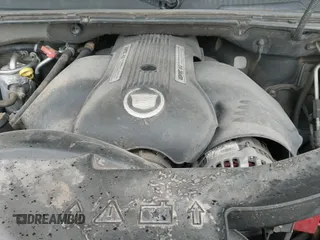 ✅ 2002 Cadillac Escalade • VIN: 1GYEK63N22R321492 • Lot: 43135927. Wystawiony na IAAI z przebiegiem 256 360 mil. Bezpłatny archiwum sprzedaży aukcyjnych z USA i szczegółowy raport historii pojazdu na DreamBid. Zdjęcie 12.