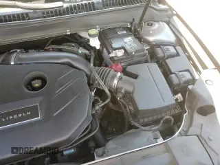 ✅ 2019 Lincoln MKZ Reserve II • VIN: 3LN6L5E99KR634301 • Lot: 65548715. Wystawiony na Copart z przebiegiem 57 206 mil. Bezpłatny archiwum sprzedaży aukcyjnych z USA i szczegółowy raport historii pojazdu na DreamBid. Zdjęcie 13.