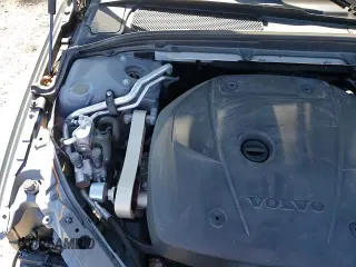 ✅ 2024 Volvo S60 Ultimate Dark Theme • VIN: 7JRH60FM4RG295573 • Lot: 69196995. Listed on Copart with 33,997 mi. Free auction sales archive from the USA and detailed vehicle history report at DreamBid. Image 14.