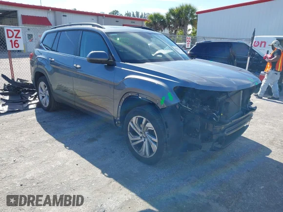✅ 2021 Volkswagen Atlas SE • VIN: 1V2JR2CA9MC524146 • Лот: 44060244. Опубликован ранее на IAAI с пробегом 61 063 миль. Бесплатный доступ к архиву аукционных продаж из США и подробный отчёт об истории автомобиля на DreamBid. Изображение 1.