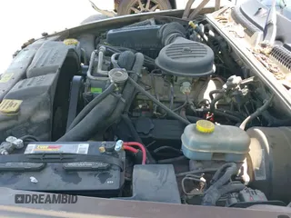 ✅ 2000 Dodge Dakota Sport • VIN: 1B7GL2AZ8YS716918 • Lot: 42467015. Listed on IAAI with 149,961 mi miles. Access the free auction sales archive from the USA and view a detailed vehicle history report at DreamBid. Image 14.