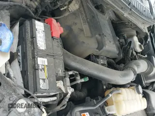 ✅ 2019 Ford Expedition Platinum • VIN: 1FMJU1LT3KEA23522 • Lot: 42149429. Wystawiony na IAAI z przebiegiem 113 766 mil. Bezpłatny archiwum sprzedaży aukcyjnych z USA i szczegółowy raport historii pojazdu na DreamBid. Zdjęcie 18.