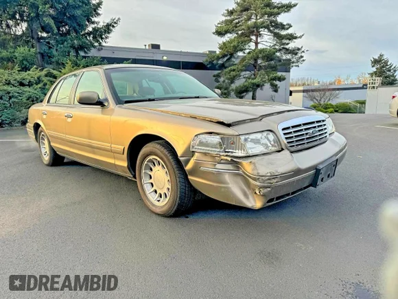 ✅ 2001 Ford Crown Victoria LX • VIN: 2FAFP74W41X162882 • Lot: 49008196. Listed on Copart with 101,562 mi. Free auction sales archive from the USA and detailed vehicle history report at DreamBid. Image 1.