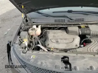 ✅ 2019 Chrysler Pacifica L • VIN: 2C4RC1AG8KR505972 • Lot: 42761585. Wystawiony na Copart z przebiegiem 59 076 mil. Bezpłatny archiwum sprzedaży aukcyjnych z USA i szczegółowy raport historii pojazdu na DreamBid. Zdjęcie 13.