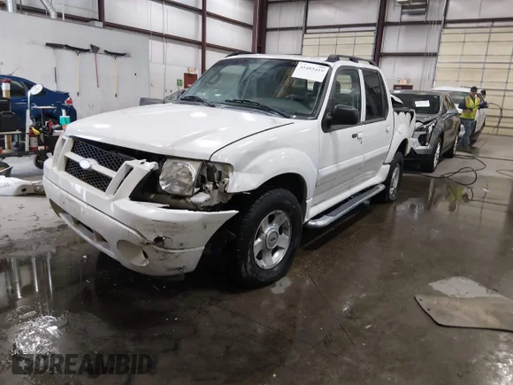 ✅ 2005 Ford Explorer Sport Trac XLS • VIN: 1FMZU77K55UA13141 • Lot: 45485419. Wystawiony na IAAI z przebiegiem 126 515 mil. Bezpłatny archiwum sprzedaży aukcyjnych z USA i szczegółowy raport historii pojazdu na DreamBid. Zdjęcie 2.