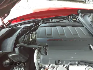 2014 Chevrolet Corvette Z51 3LT z VIN 1G1YM3D76E5135289, wystawiony jako IAAI lot #42313816 z przebiegiem Nie podano mil oraz . Historia ofert i sprzedaży dostępna na DreamBid. Obrazek 19.