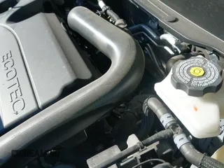 2023 Chevrolet Equinox RS z VIN 3GNAXMEG2PL216983, wystawiony jako IAAI lot #43424492 z przebiegiem 33 723 mil mil oraz . Historia ofert i sprzedaży dostępna na DreamBid. Obrazek 19.