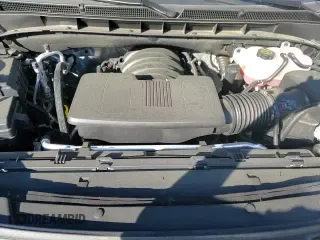 ✅ 2025 GMC Yukon XL Denali • VIN: 1GKS2JRL4SR157913 • Lot: 86092395. Listed on Copart with 9,640 mi. Free auction sales archive from the USA and detailed vehicle history report at DreamBid. Image 15.