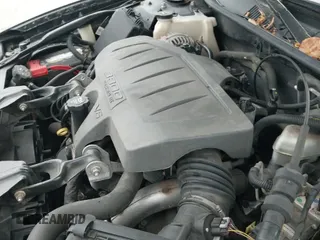 ✅ 2006 Buick LaCrosse CXL • VIN: 2G4WD582461203841 • Lot: 43583493. Wystawiony na IAAI z przebiegiem 63 014 mil. Bezpłatny archiwum sprzedaży aukcyjnych z USA i szczegółowy raport historii pojazdu na DreamBid. Zdjęcie 19.