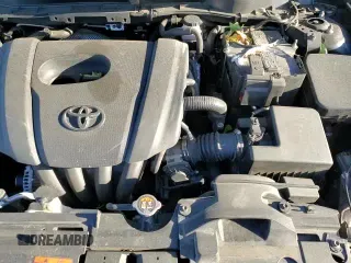 ✅ 2018 Toyota Yaris • VIN: 3MYDLBYV3JY303612 • Lot: 90136785. Wystawiony na Copart z przebiegiem 132 440 mil. Bezpłatny archiwum sprzedaży aukcyjnych z USA i szczegółowy raport historii pojazdu na DreamBid. Zdjęcie 13.