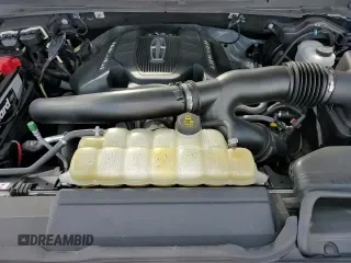 ✅ 2019 Lincoln Navigator Reserve • VIN: 5LMJJ2LT9KEL02484 • Lot: 85750365. Wystawiony na Copart z przebiegiem 83 416 mil. Bezpłatny archiwum sprzedaży aukcyjnych z USA i szczegółowy raport historii pojazdu na DreamBid. Zdjęcie 14.