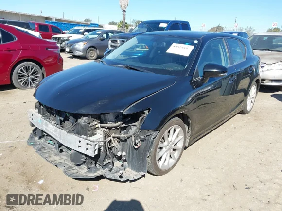 ✅ 2013 Lexus CT 200h • VIN: JTHKD5BH3D2167412 • Лот: 44524191. Опубліковано раніше на IAAI з пробігом 114 094 миль. Безкоштовний доступ до архіву аукціонних продажів зі США та докладний звіт про історію автомобіля на DreamBid. Зображення 2.