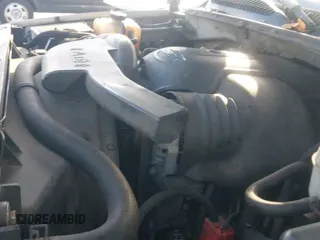 ✅ 2004 GMC Yukon XL • VIN: 1GKFK66U94J249791 • Lot: 43497569. Listed on IAAI with 268,185 mi. Free auction sales archive from the USA and detailed vehicle history report at DreamBid. Image 13.