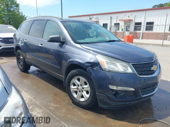 ✅ 2014 Chevrolet Traverse LS • VIN: 1GNKRFED3EJ127928 • Lot: 44760043. Wystawiony na IAAI z przebiegiem 134 771 mil. Bezpłatny archiwum sprzedaży aukcyjnych z USA i szczegółowy raport historii pojazdu na DreamBid. Zdjęcie 1.