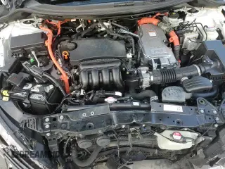 ✅ 2018 Honda Clarity • VIN: JHMZC5F15JC008802 • Lot: 83840825. Listed on Copart with 95,233 mi. Free auction sales archive from the USA and detailed vehicle history report at DreamBid. Image 14.