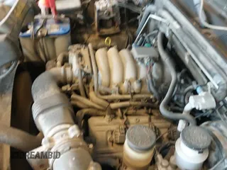 ✅ 2002 Isuzu Rodeo • VIN: 4S2CM57W124335034 • Lot: 42446556. Listed on IAAI with 214,718 mi. Free auction sales archive from the USA and detailed vehicle history report at DreamBid. Image 12.